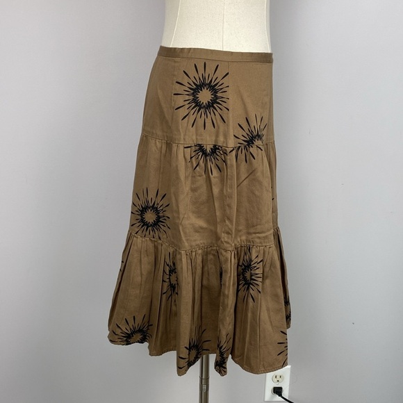 🌸Willi Smith Boho style tiered midi skirt in brown with black sunburst design - Picture 3 of 10